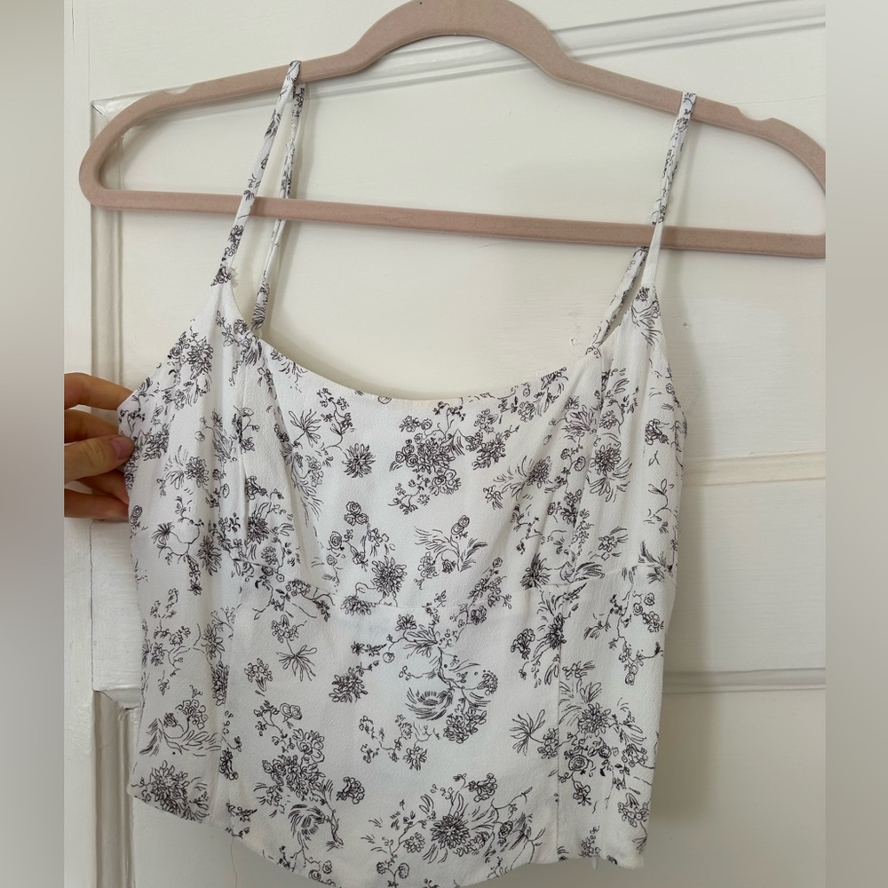 Aritzia black and white floral crop tank